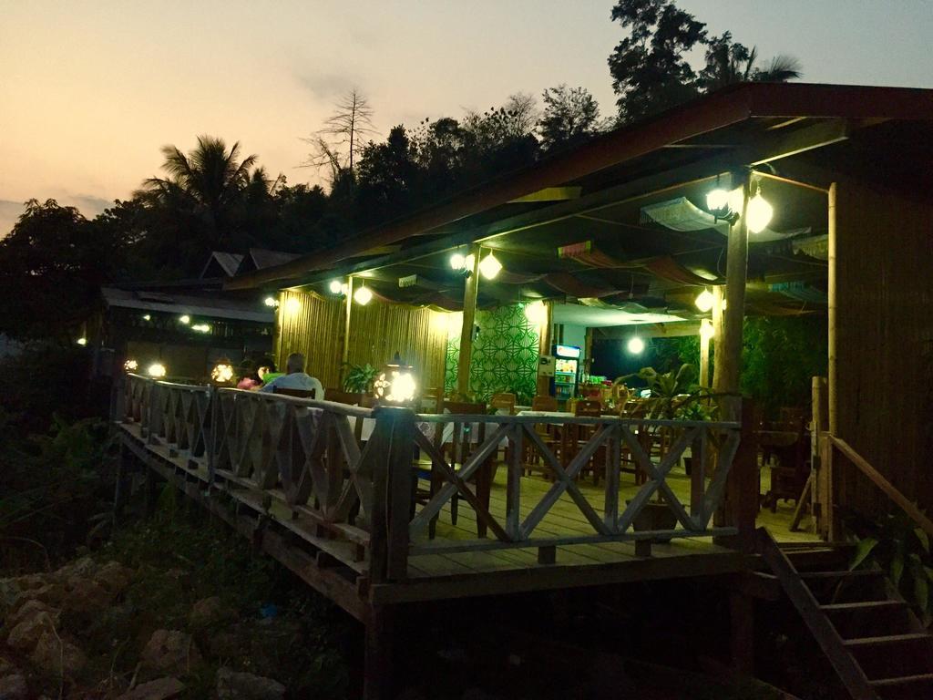 Bkc Villa Muang Pakbèng Buitenkant foto